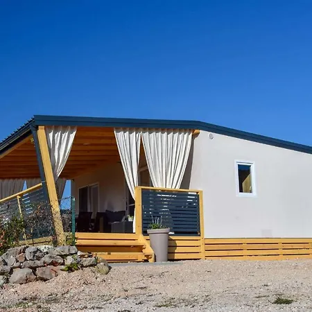 Mobile Laura Apartment *