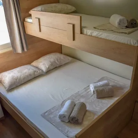 Apartman Mobile Laura *