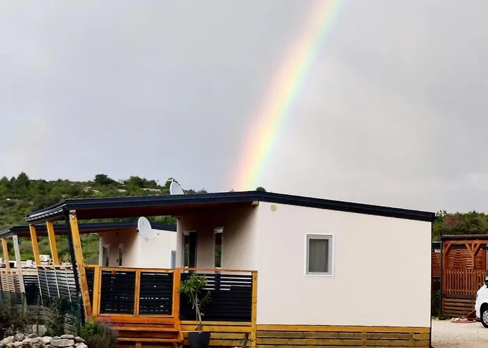 Mobile Laura Апартаменты